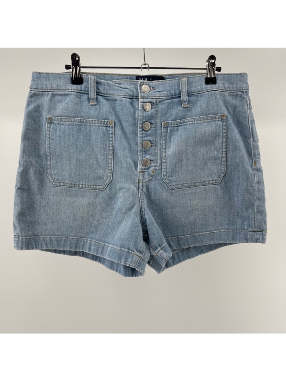 GAP High Rise 4" Shorts, Light Wash Stretch Denim, Women's 32